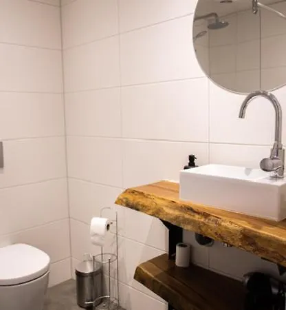 Eb & Vloed Apartamento *